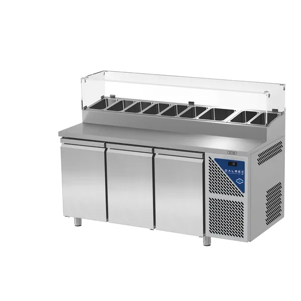 SNACK 700 garnityrbenk med glass, 3 dører