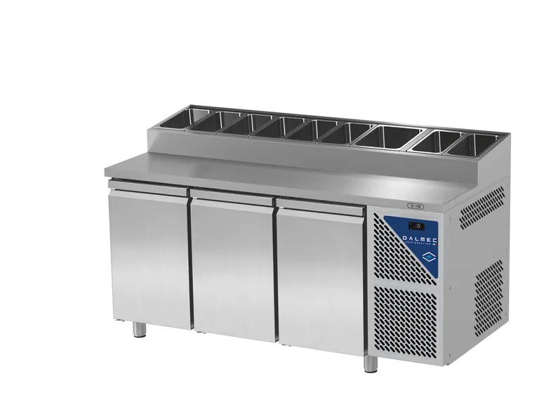 SNACK 700 garnityrbenk uten lokk, 3 dører