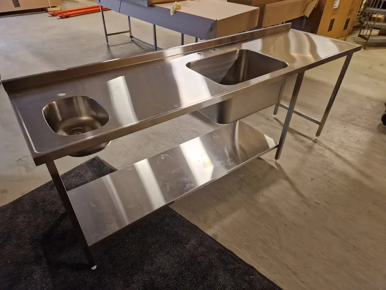 Rustfri benk 2400x700x900