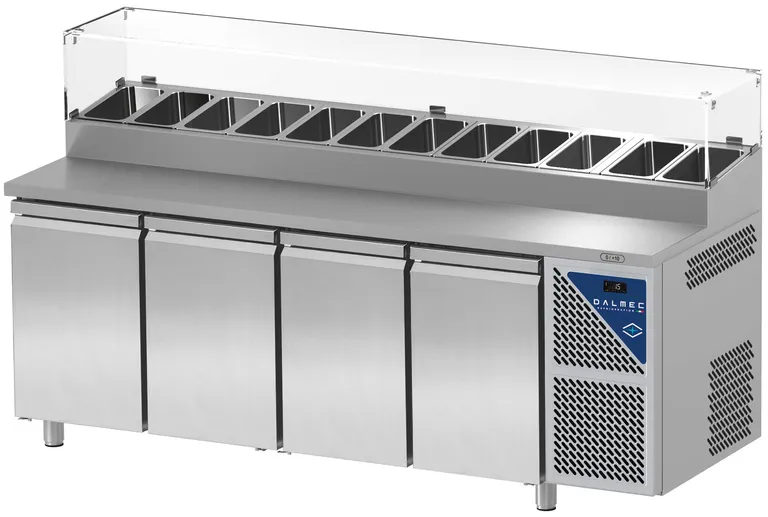 SNACK 700 garnityrbenk med glass, 4 dører