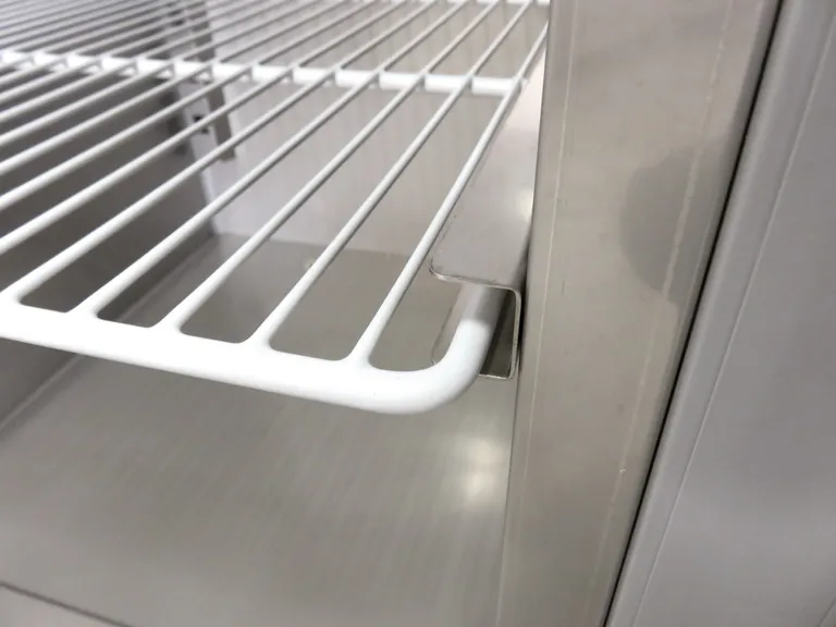 Risthylle GN1/1, plastbelagt